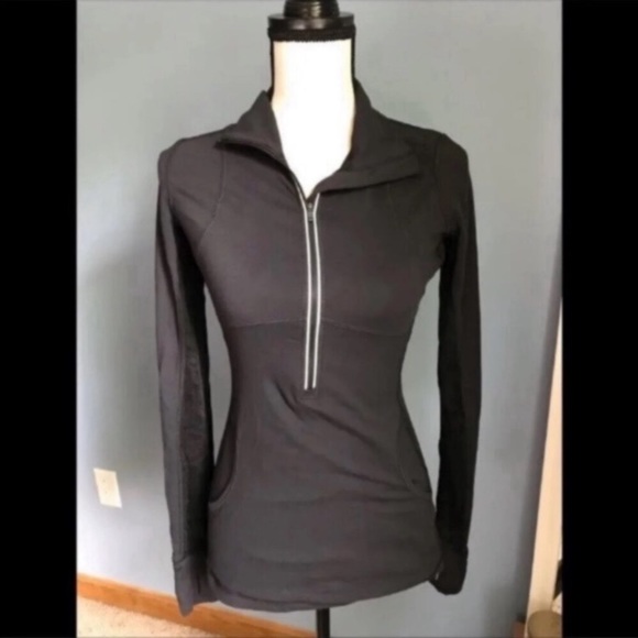 Lululemon pullover - Picture 1 of 8